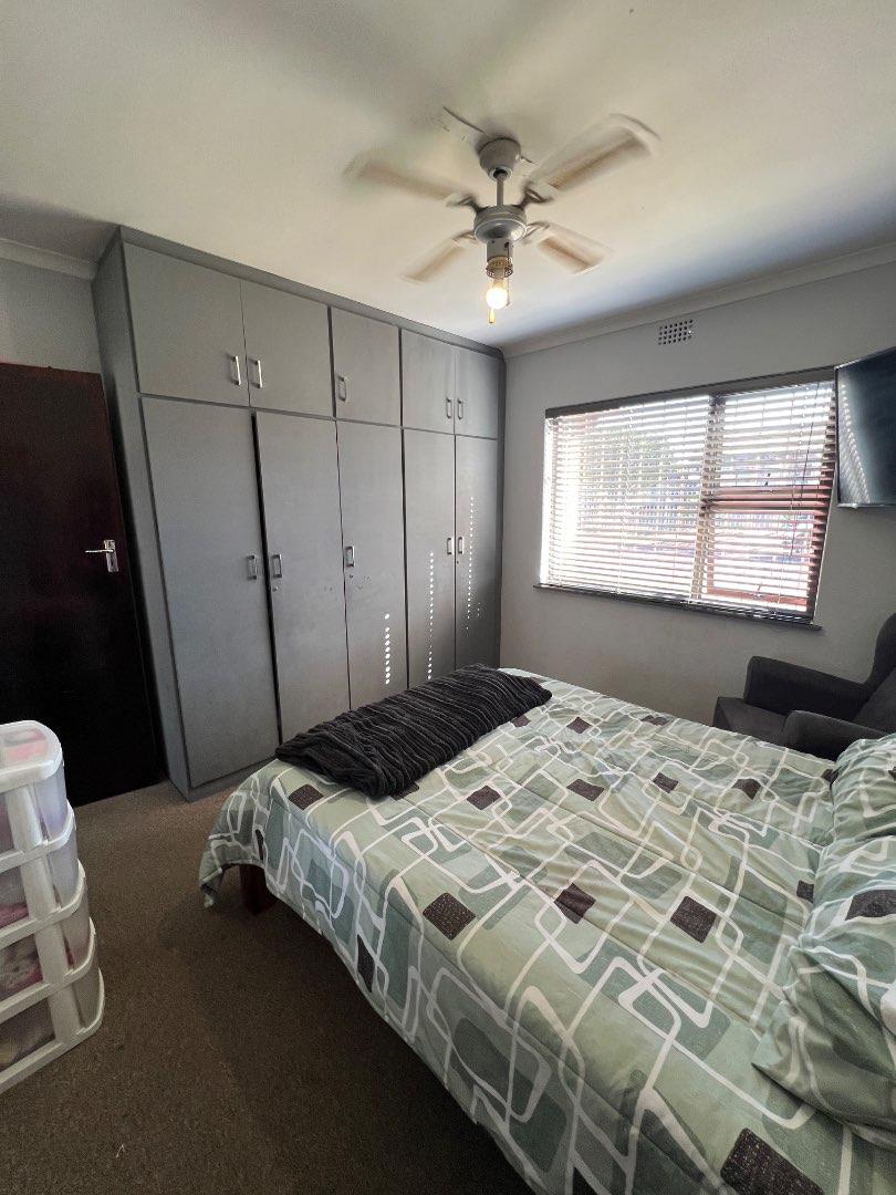 4 Bedroom Property for Sale in Morgenster Western Cape